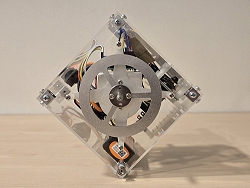 CubeOne mode stabilisation sur arête